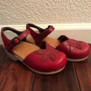 Dansko Leather Mary Janes